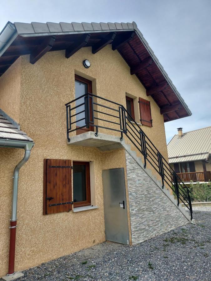 Le Pre Fleuri A Guillestre - Appartements Neufs Classes Meubles De Tourisme 3 Etoiles - Parking Privatif ภายนอก รูปภาพ